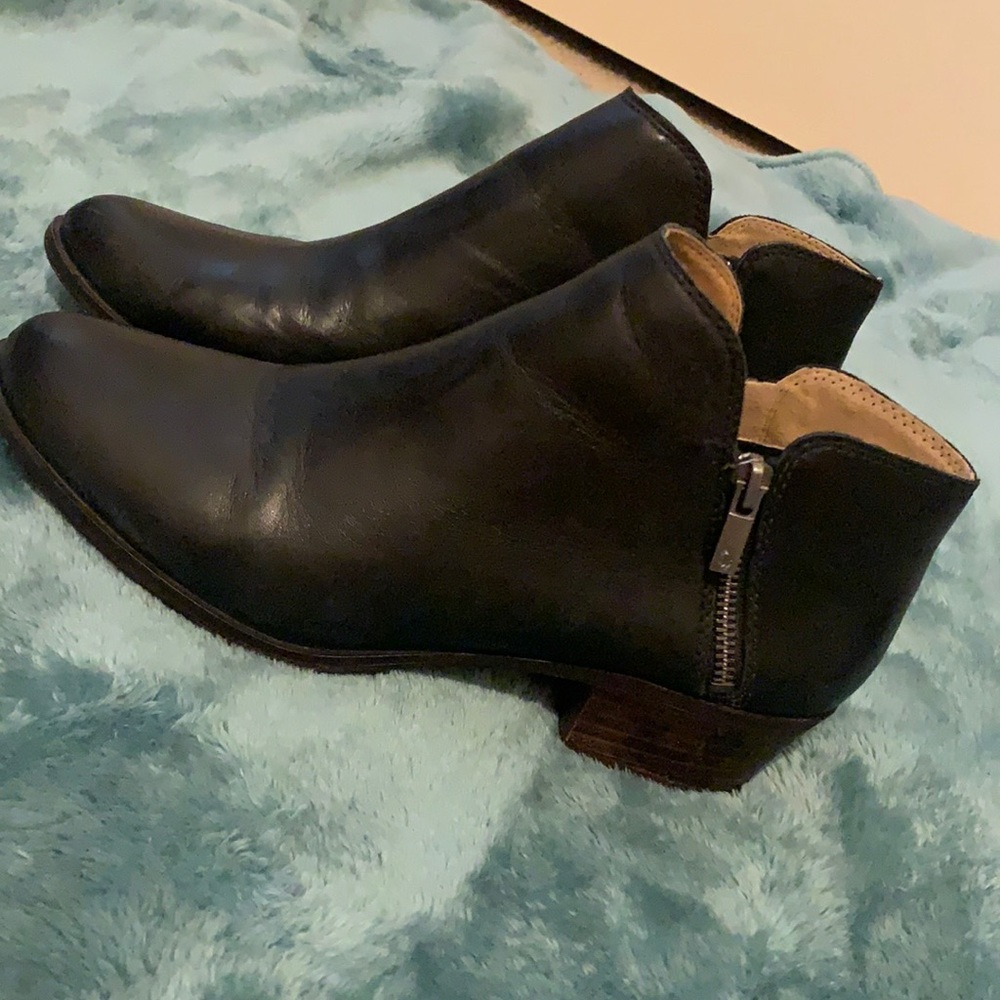 lucky brand booties